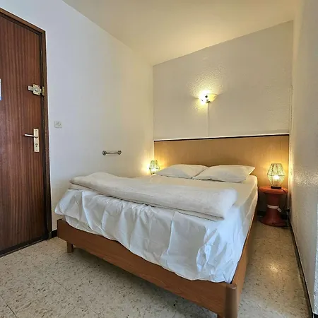 T1 Proche Des Thermes Avec Climatisation - Fr-1-553-313 Apartamento *
